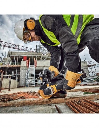 Dewalt Kit 8 Werkzeuge + 3 Bat 5ah + DCB1104 Ladegerät + 4xTstak VI DCK891P3
