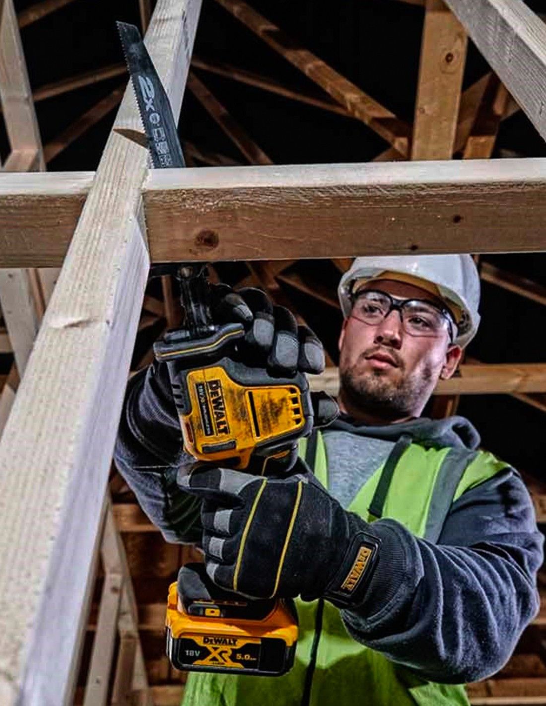 Dewalt Kit 8 Werkzeuge + 3 Bat 5ah + DCB1104 Ladegerät + 4xTstak VI DCK891P3
