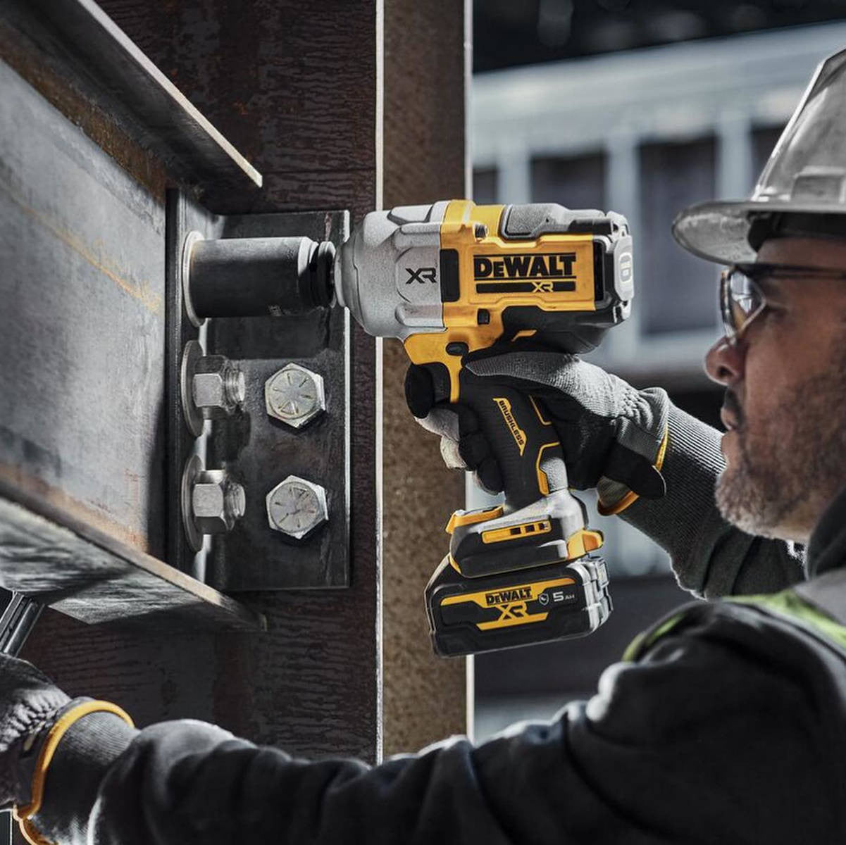 Kit Dewalt 8 herramientas + 3 bat 5ah + Cargador DCB1104 + 4xTstak VI Kit DCK834P3
