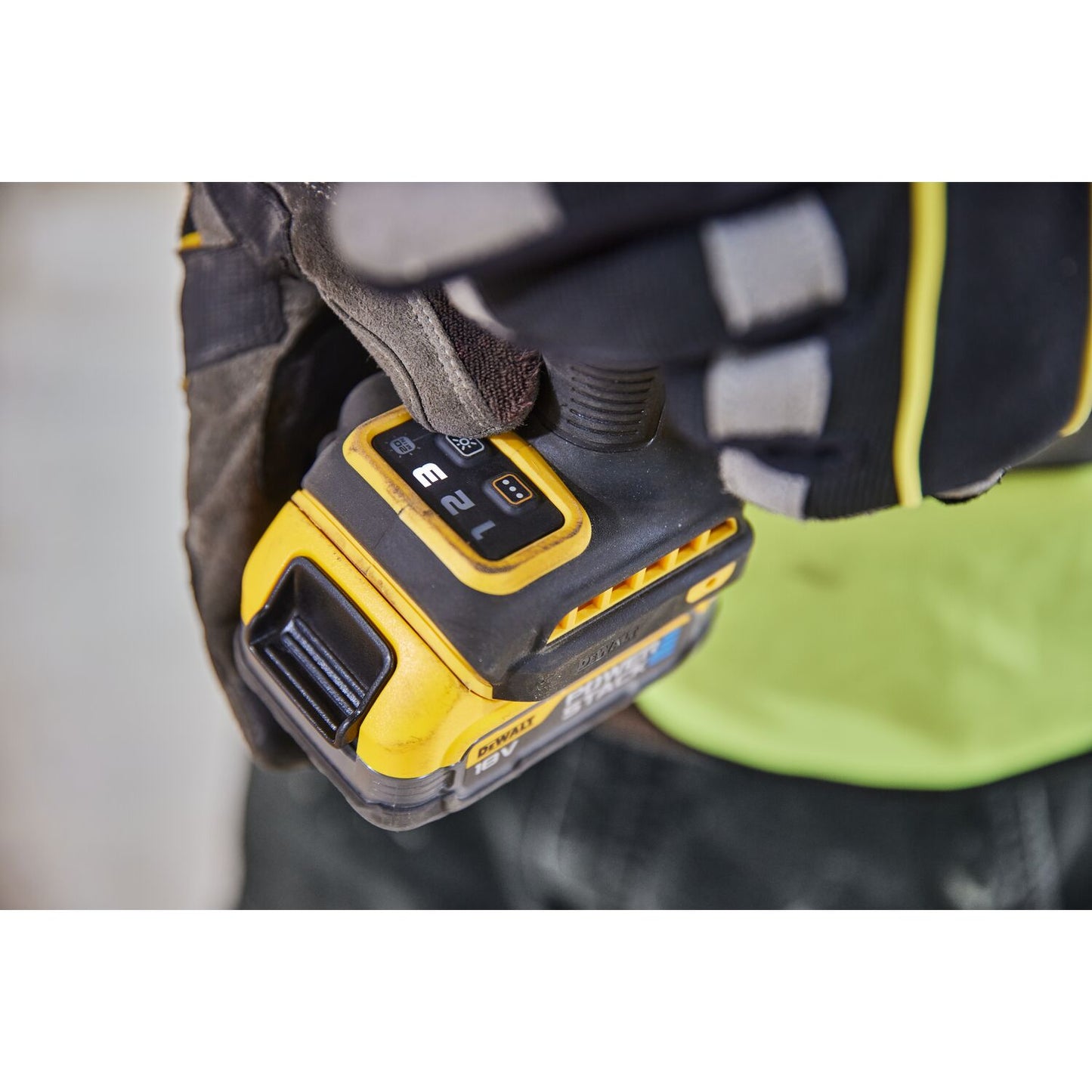 XR 18V 1/4" 282 Nm Dewalt DCF860NT Schlagschrauber